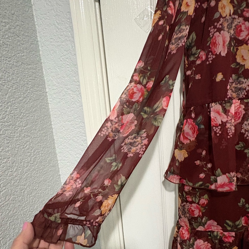 Seni & Cade NWOT Floral Ruffled Dress - Picture 4 of 6